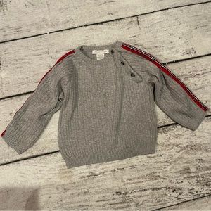 2t boys Carriage Boutique grey sweater with plaid stripe on top of sleeves